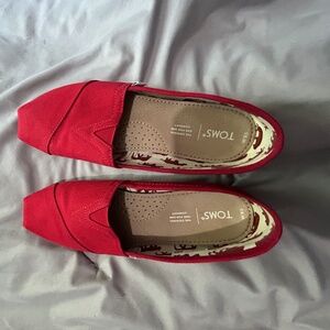 Toms Shoes - size 9.5
